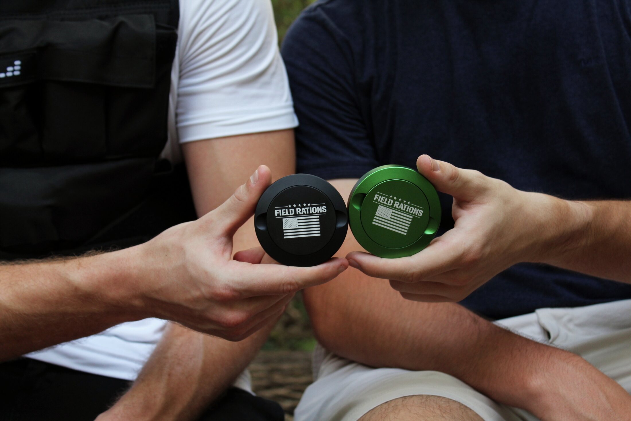 Trading a Field Rations can, hand to hand